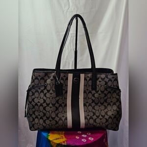 PRE-OWNED AUTH COACH BLACK/GREY TOTE